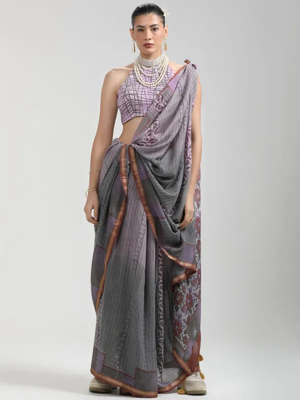 Suha_Womens_Fashion_Ethnic_Grey_Color_Saree