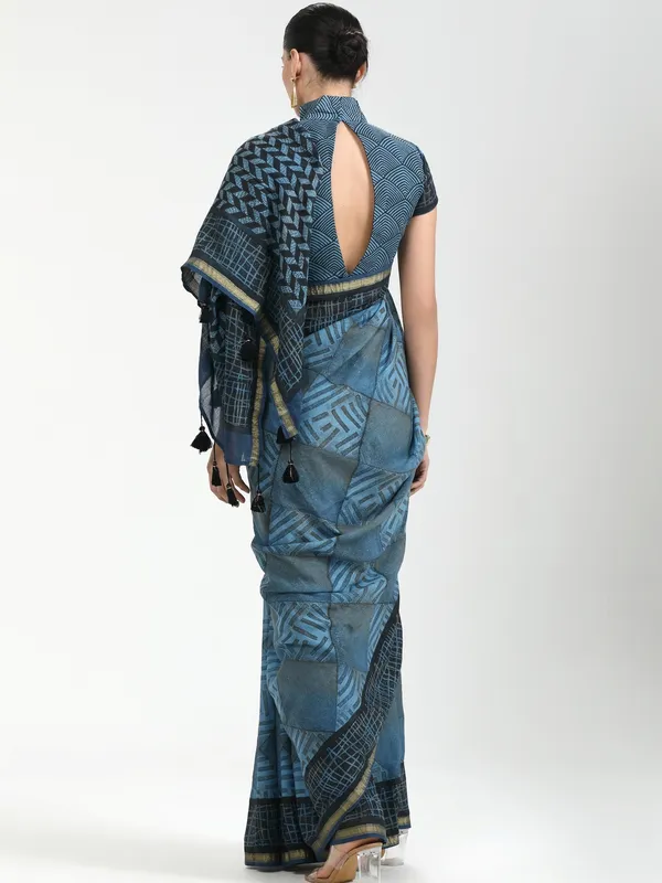 Suha_Womens_Fashion_Ethnic_Blue_Color_Saree