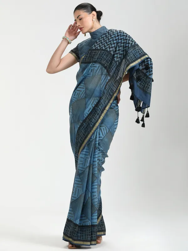 Suha_Womens_Fashion_Ethnic_Blue_Color_Saree