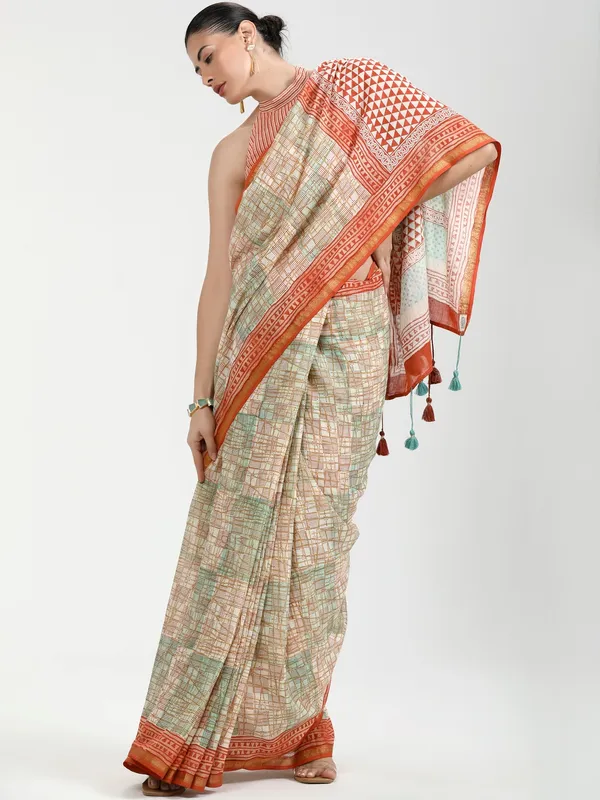 Suha_Womens_Fashion_Ethnic_Orange_Color_Saree