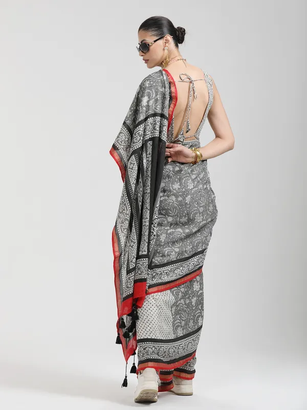 Suha_Womens_Fashion_Ethnic_Black_Color_Saree