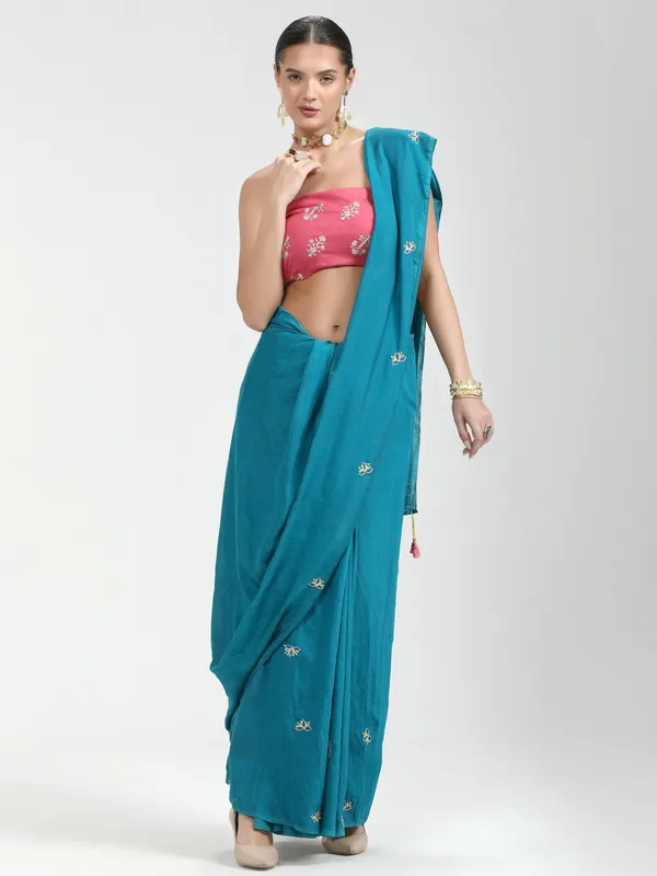 Suha_Womens_Fashion_Ethnic_Turquoise_Blue_Color_Saree
