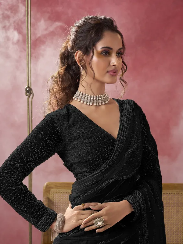 Suha_Womens_Fashion_Ethnic_Party_Wear_Black_Color_Saree