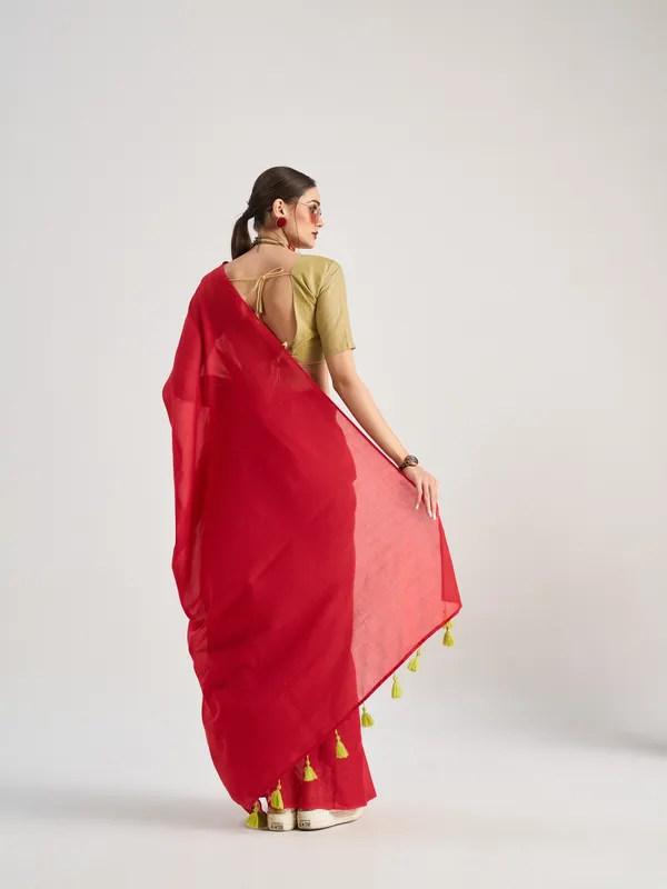 Suha_Womens_Fashion_Valentine_Party_Wear_Red_Color_Sarees