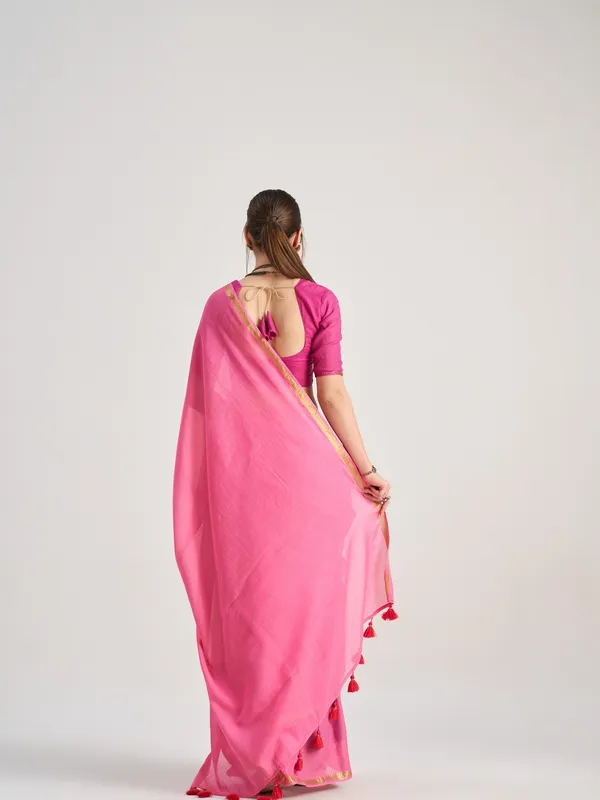 Suha_Womens_Fashion_Valentine_Party_Wear_Pink_Color_Sarees