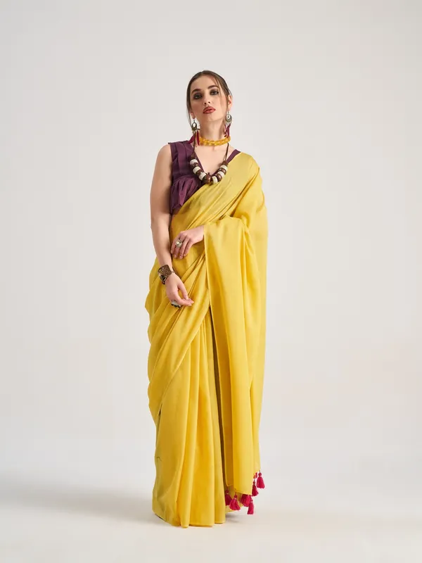 Suha_Womens_Fashion_Valentine_Party_Wear_Olive_Color_Sarees