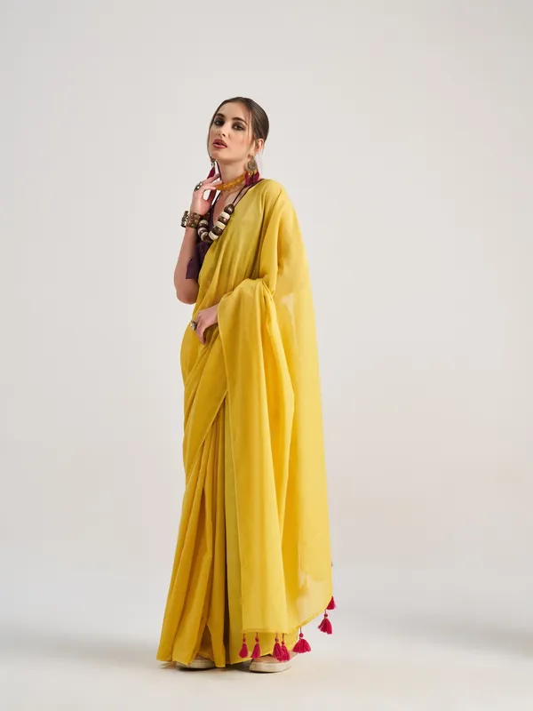 Suha_Womens_Fashion_Valentine_Party_Wear_Olive_Color_Sarees