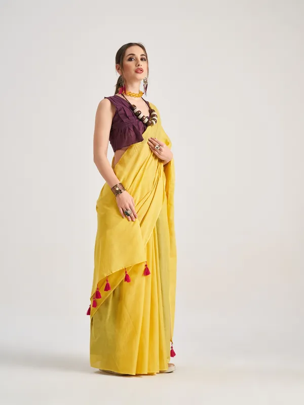 Suha_Womens_Fashion_Valentine_Party_Wear_Olive_Color_Sarees