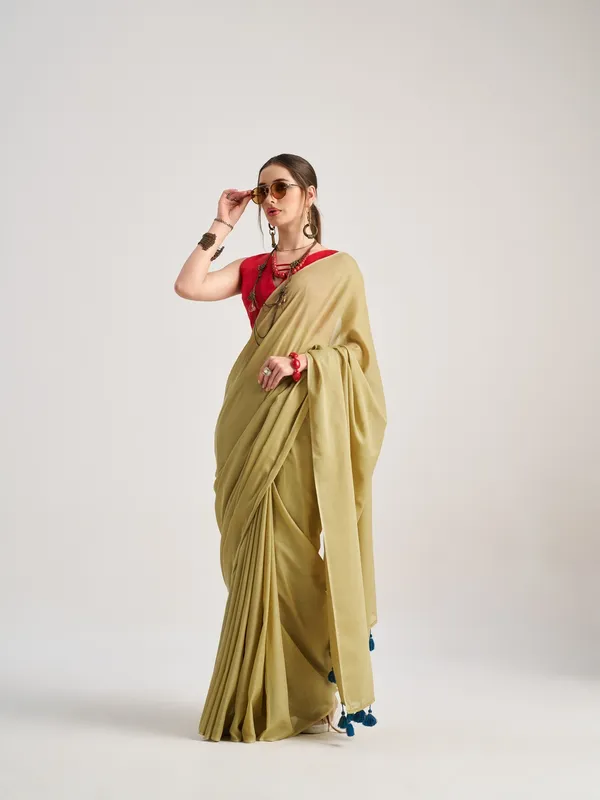 Suha_Womens_Fashion_Valentine_Party_Wear_Red_Color_Sarees
