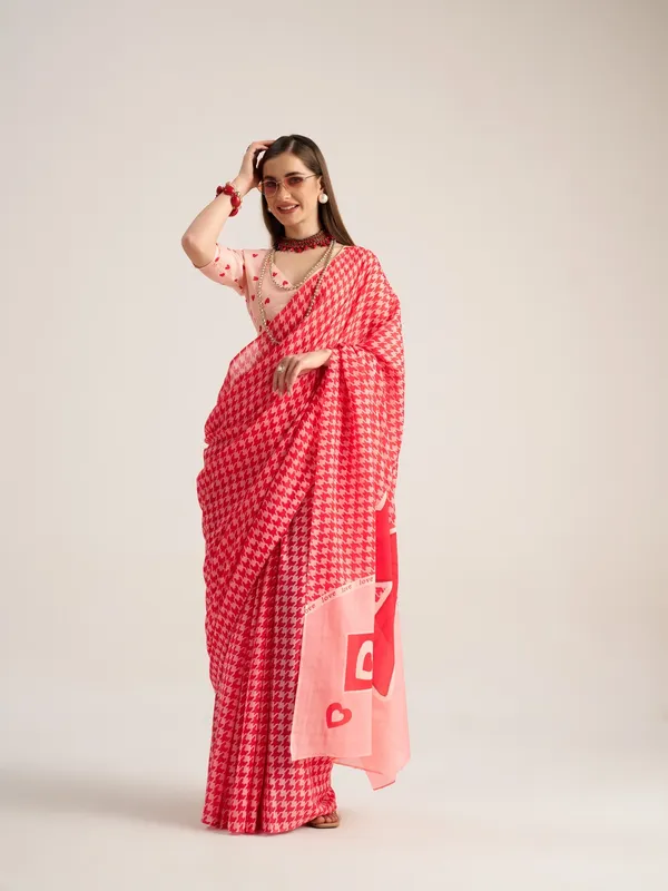 Suha_Womens_Fashion_Valentine_Party_Wear_Red_Color_Sarees