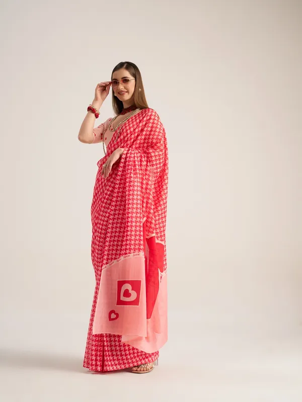 Suha_Womens_Fashion_Valentine_Party_Wear_Red_Color_Sarees