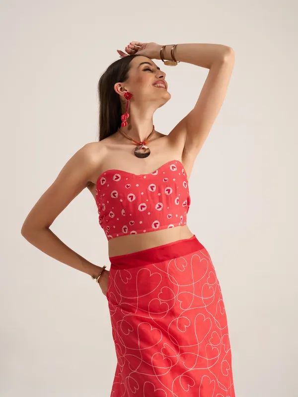 Suha_Womens_Fashion_Valentine_Party_Wear_Red_Color_Sarees