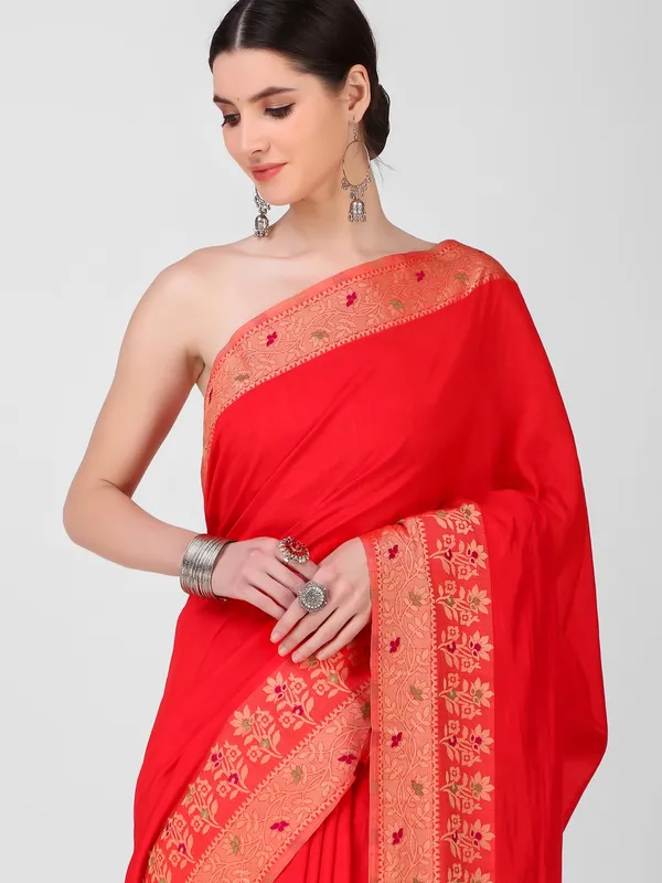 Suha_Womens_Grand_Fashion_Ethnic_Red_Color_Saree