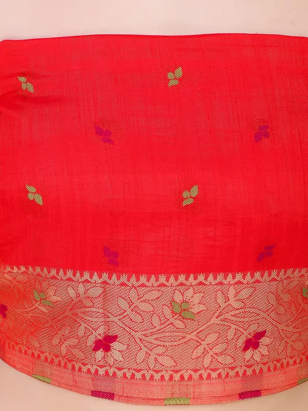 Suha_Womens_Grand_Fashion_Ethnic_Red_Color_Saree
