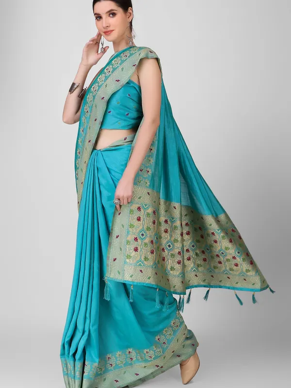 Suha_Womens_Grand_Fashion_Ethnic_Turquoise_Blue_Color_Saree