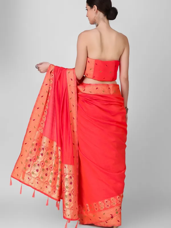 Suha_Womens_Grand_Fashion_Ethnic_Pink_Color_Saree