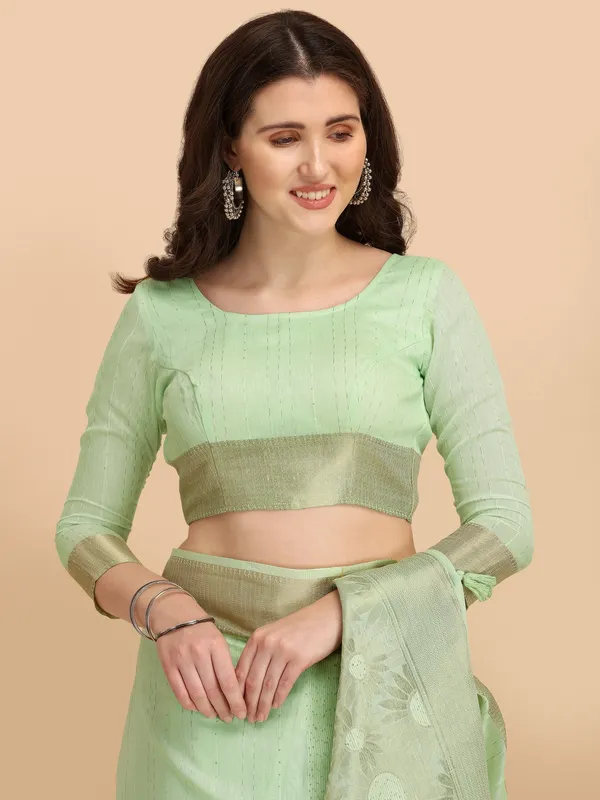 Suha_Womens_Grand_Fashion_Ethnic_Green_Color_Saree