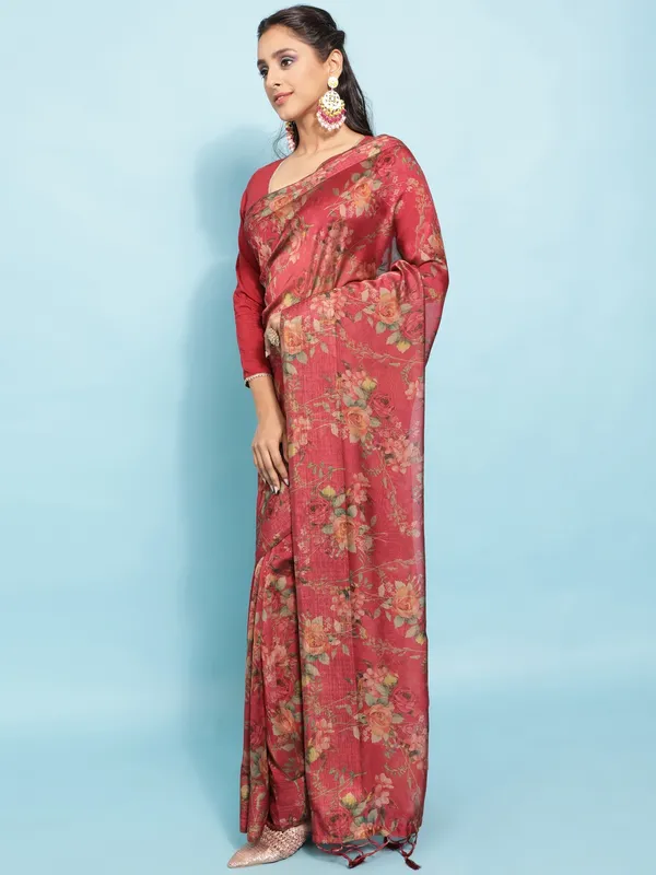Suha_Womens_Grand_Fashion_Ethnic_Maroon_Color_Saree