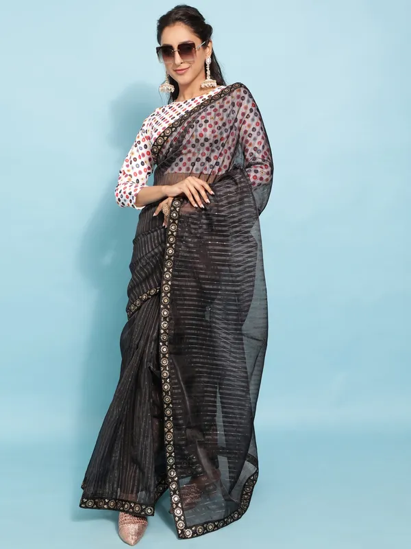 Suha_Womens_Grand_Fashion_Ethnic_Black_Color_Saree