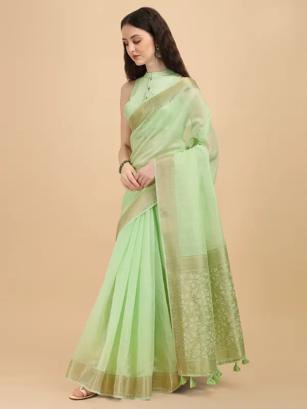 Suha_Womens_Grand_Fashion_Ethnic_Green_Color_Saree