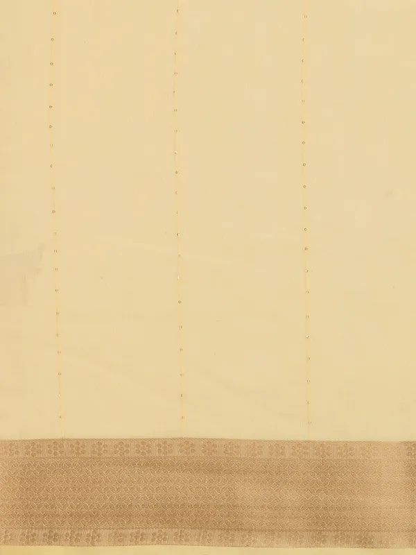 Suha_Womens_Grand_Fashion_Ethnic_Yellow_Color_Saree
