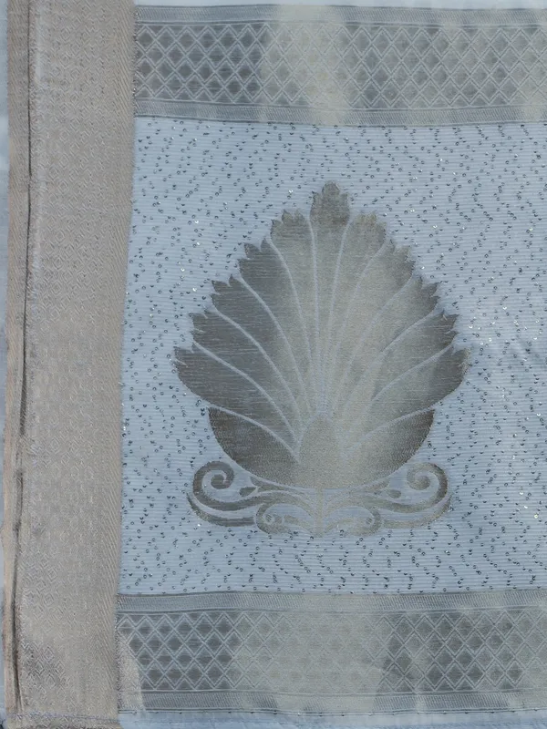 Suha_Womens_Grand_Fashion_Ethnic_Grey_Color_Saree