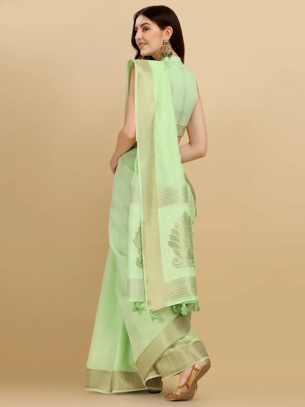 Suha_Womens_Grand_Fashion_Ethnic_Green_Color_Saree