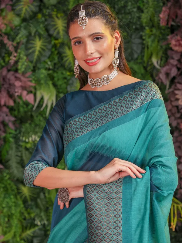 Suha_Womens_Grand_Fashion_Ethnic_Blue_Color_Saree