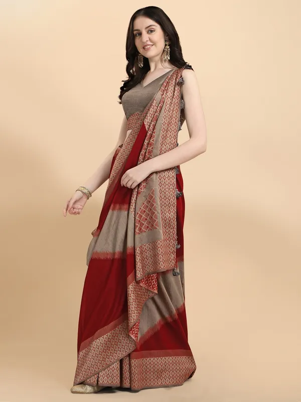 Suha_Womens_Grand_Fashion_Ethnic_Red_Color_Saree
