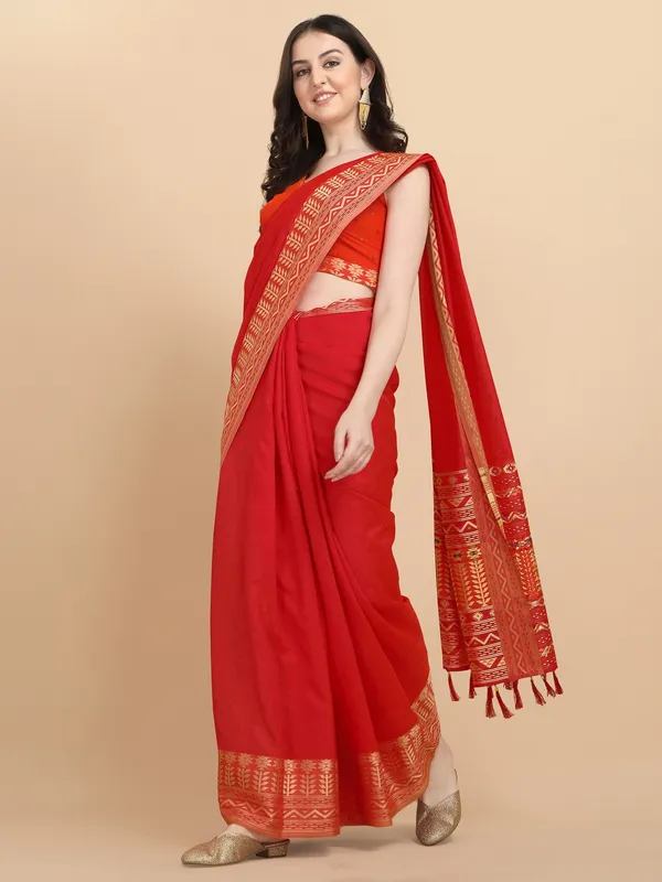 Suha_Womens_Grand_Fashion_Ethnic_Red_Color_Saree