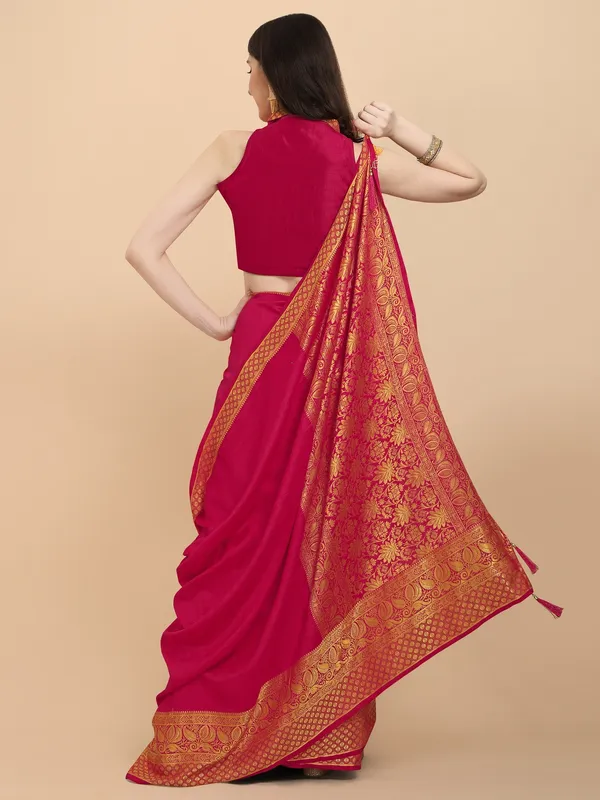 Suha_Womens_Grand_Fashion_Ethnic_Red_Color_Saree