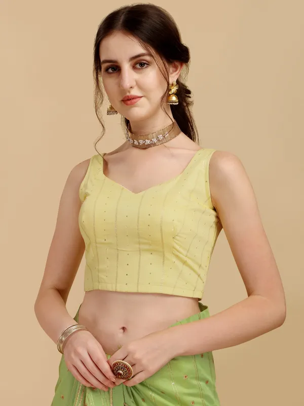 Suha_Womens_Grand_Fashion_Ethnic_Green_Color_Saree