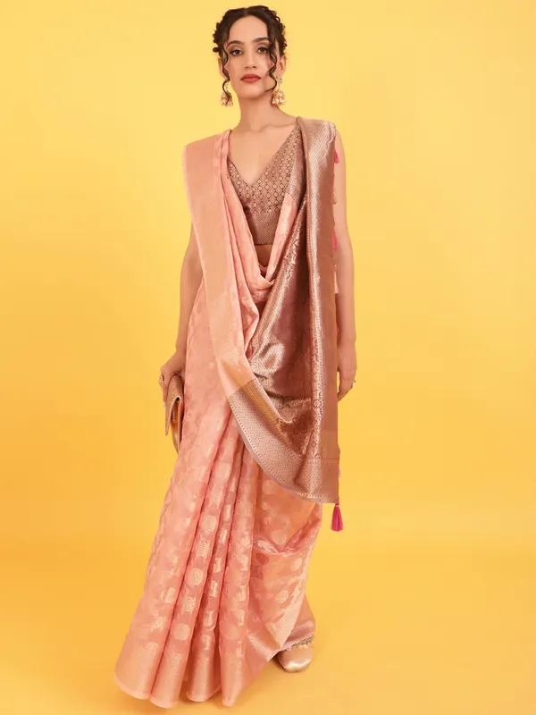 Suha_Womens_Grand_Fashion_Ethnic_Pink_Color_Saree