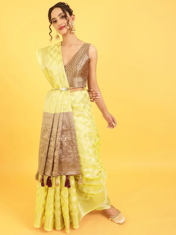 Suha_Womens_Grand_Fashion_Ethnic_Yellow_Color_Saree