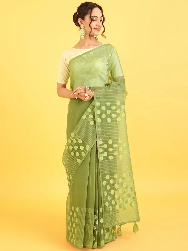 Suha_Womens_Grand_Fashion_Ethnic_Green_Color_Saree