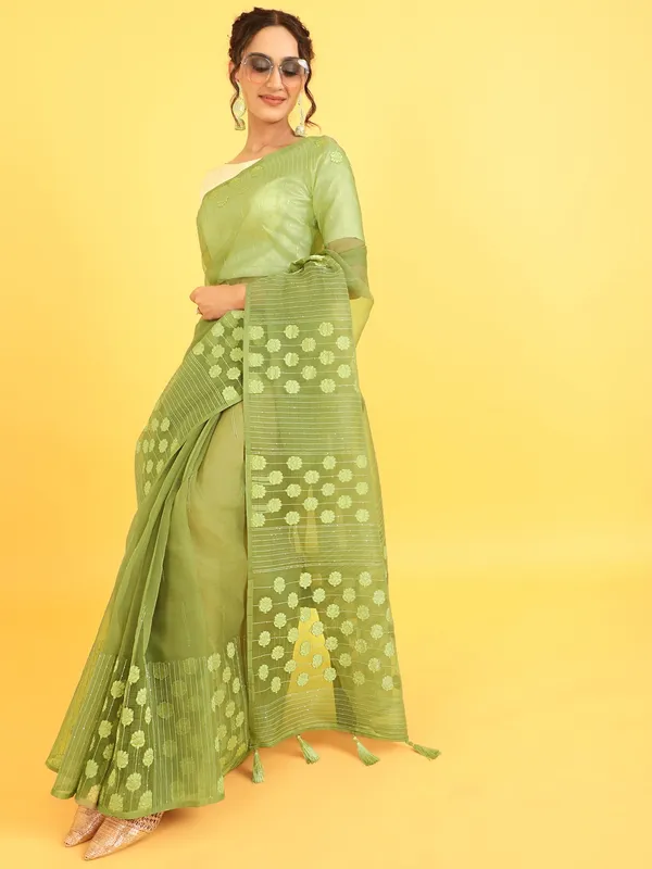 Suha_Womens_Grand_Fashion_Ethnic_Green_Color_Saree