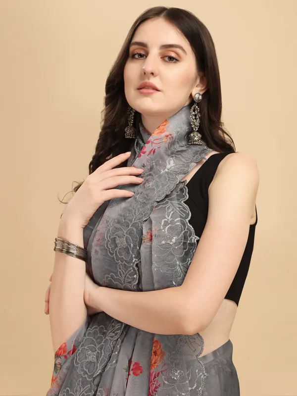 Suha_Womens_Grand_Fashion_Ethnic_Grey_Color_Saree