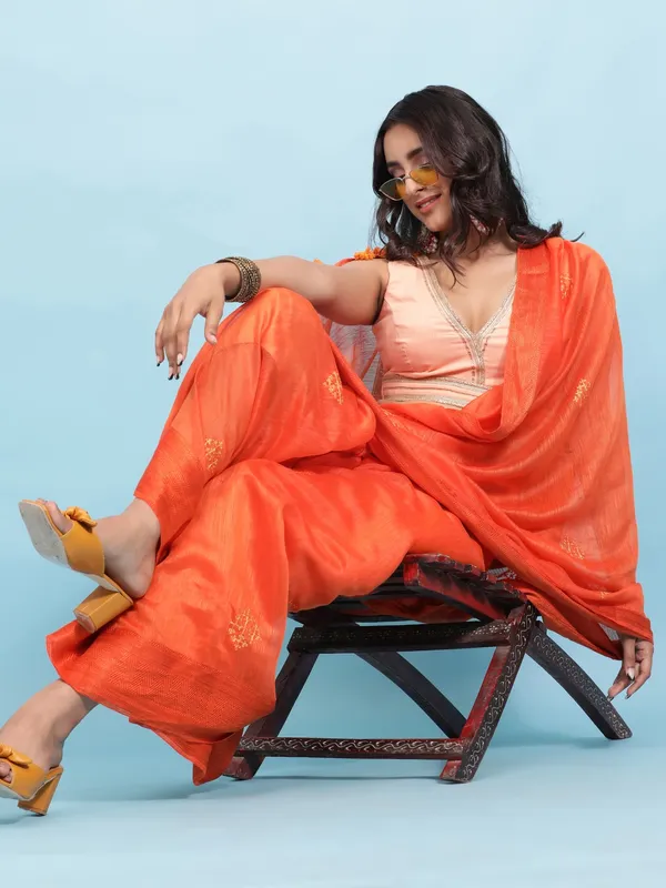 Suha_Womens_Grand_Fashion_Ethnic_Orange_Color_Saree