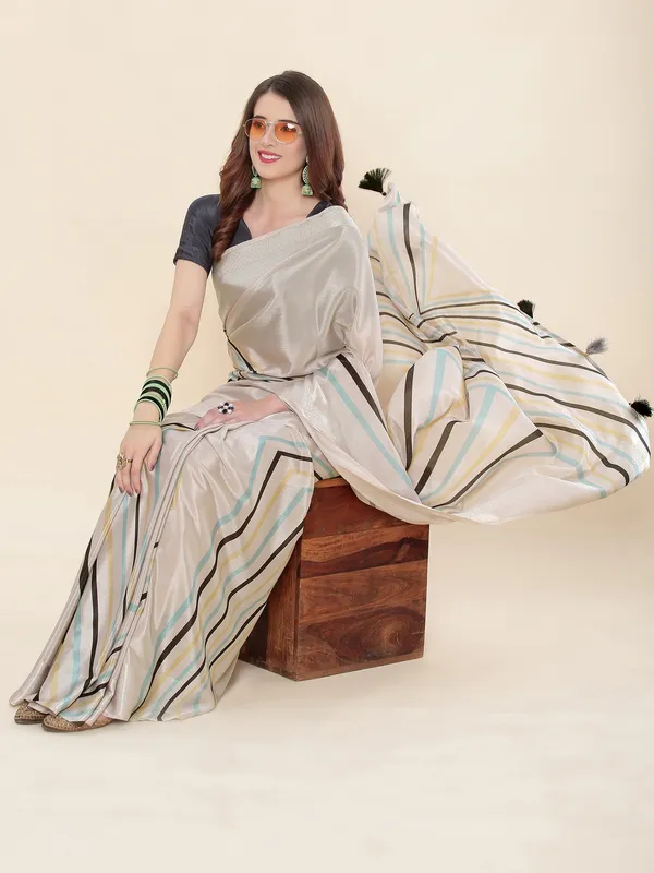 Suha_Womens_Grand_Fashion_Ethnic_Grey_Color_Saree