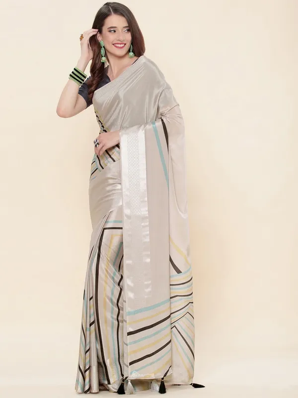 Suha_Womens_Grand_Fashion_Ethnic_Grey_Color_Saree