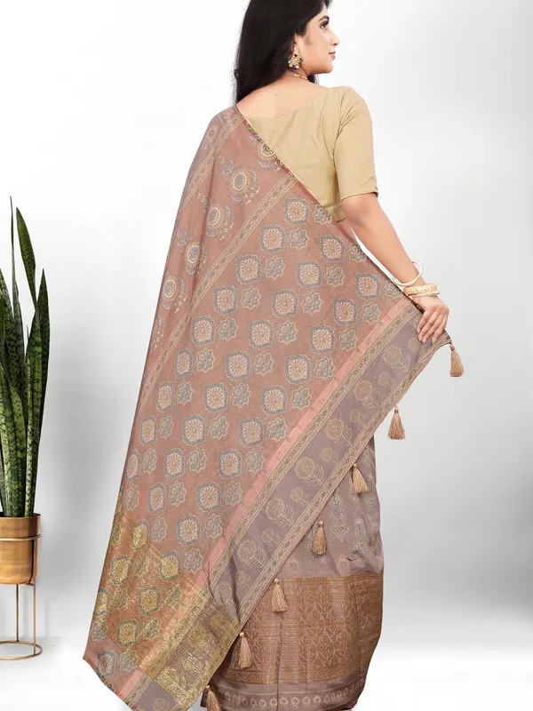 Suha_Womens_Grand_Fashion_Ethnic_Brown_Color_Saree