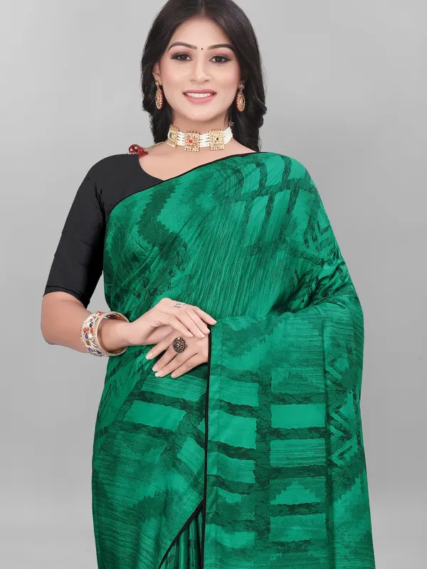 Suha_Womens_Grand_Fashion_Ethnic_Green_Color_Saree
