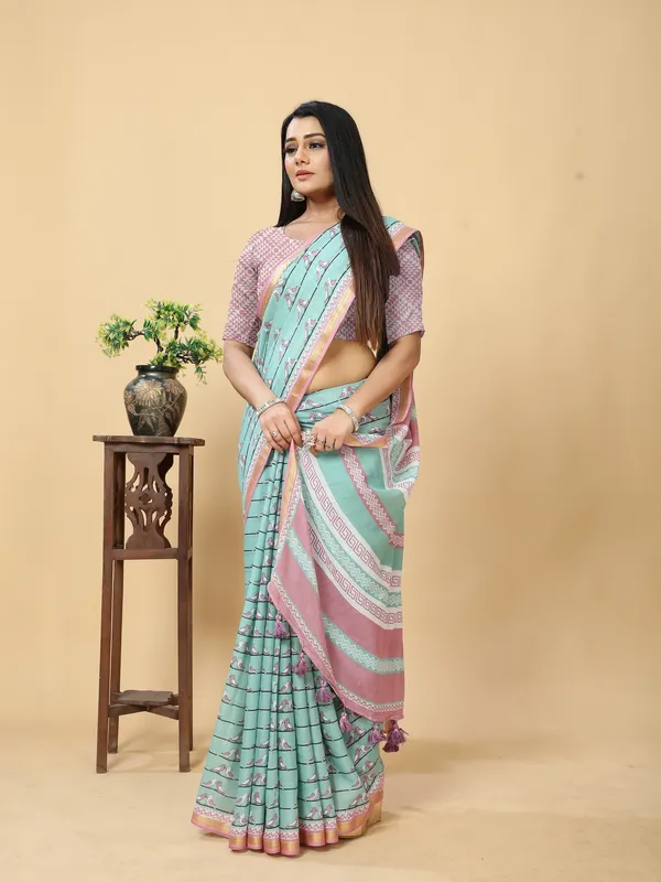 Suha_Womens_Grand_Fashion_Ethnic_Purple_Color_Saree