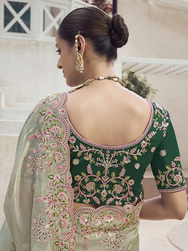 Suha_Womens_Premium_Fashion_Ethnic_Green_Color_Saree