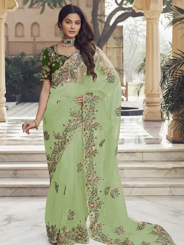 Suha_Womens_Premium_Fashion_Ethnic_Green_Color_Saree