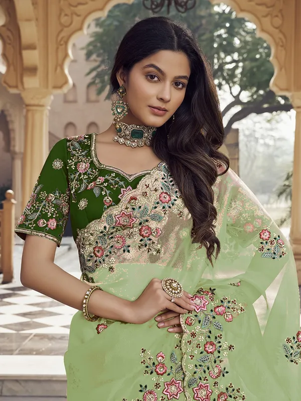 Suha_Womens_Premium_Fashion_Ethnic_Green_Color_Saree