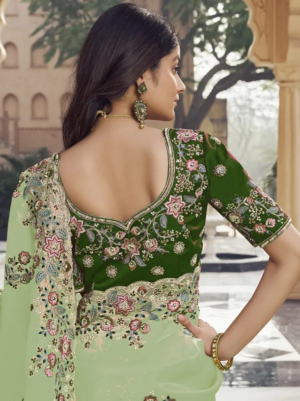 Suha_Womens_Premium_Fashion_Ethnic_Green_Color_Saree