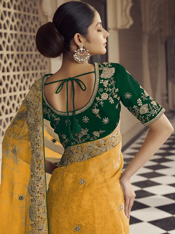 Suha_Womens_Premium_Fashion_Ethnic_Yellow_Color_Saree