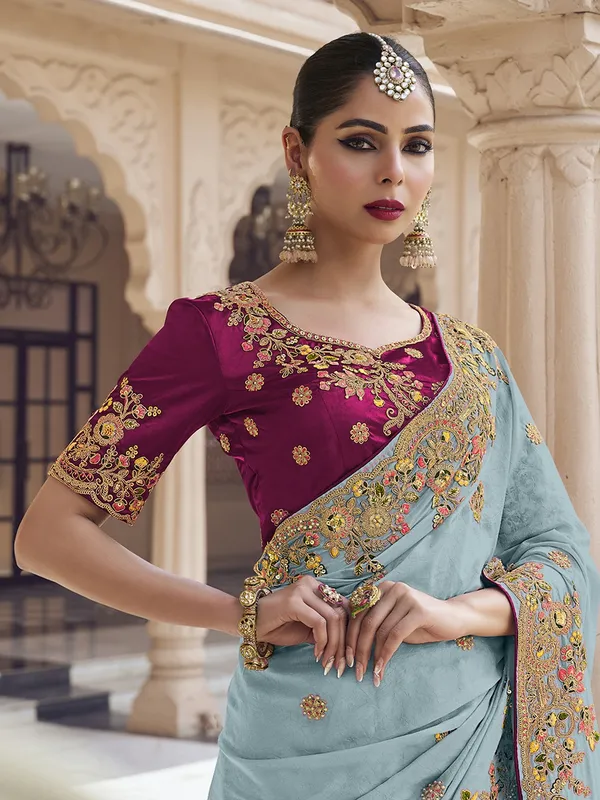 Suha_Womens_Premium_Fashion_Ethnic_Sea_Green_Color_Saree