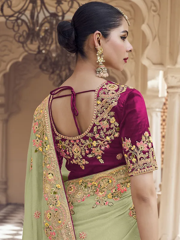 Suha_Womens_Premium_Fashion_Ethnic_Green_Color_Saree